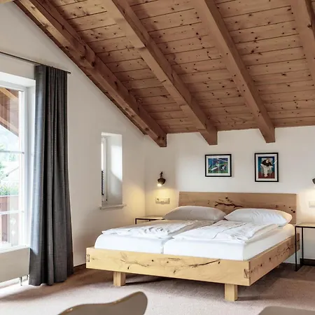 Gaestehaus Quirin Guest house *