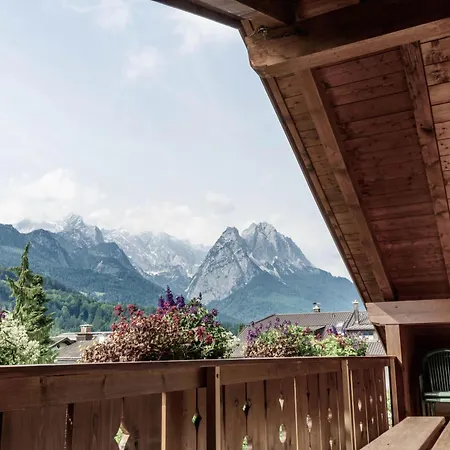 Guest house Gaestehaus Quirin