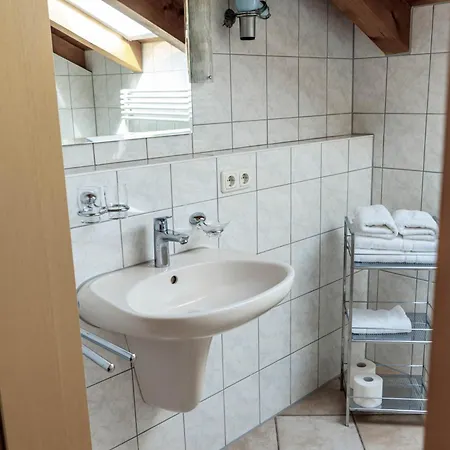 Gaestehaus Quirin *