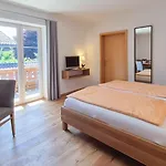 Gaestehaus Quirin 3* גרמיש-פרטנקירכן