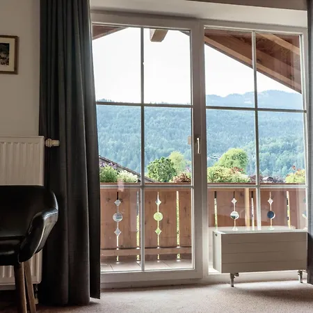 Gaestehaus Quirin Penzion Garmisch-Partenkirchen