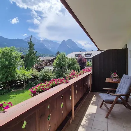 Gaestehaus Quirin Penzion Garmisch-Partenkirchen