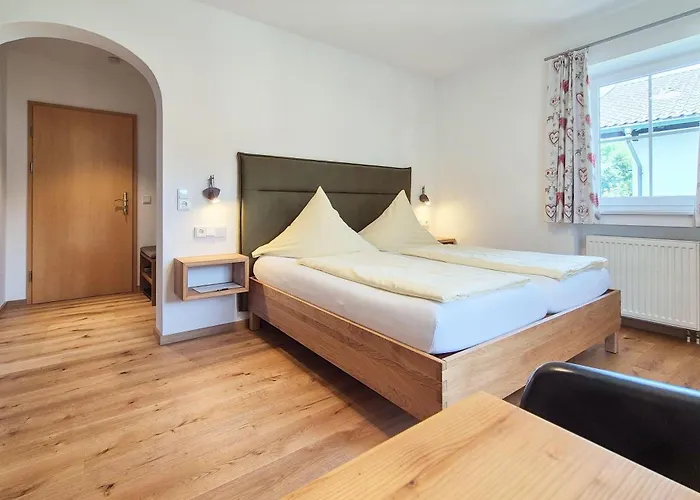 Gaestehaus Quirin Gæstehus Garmisch-Partenkirchen